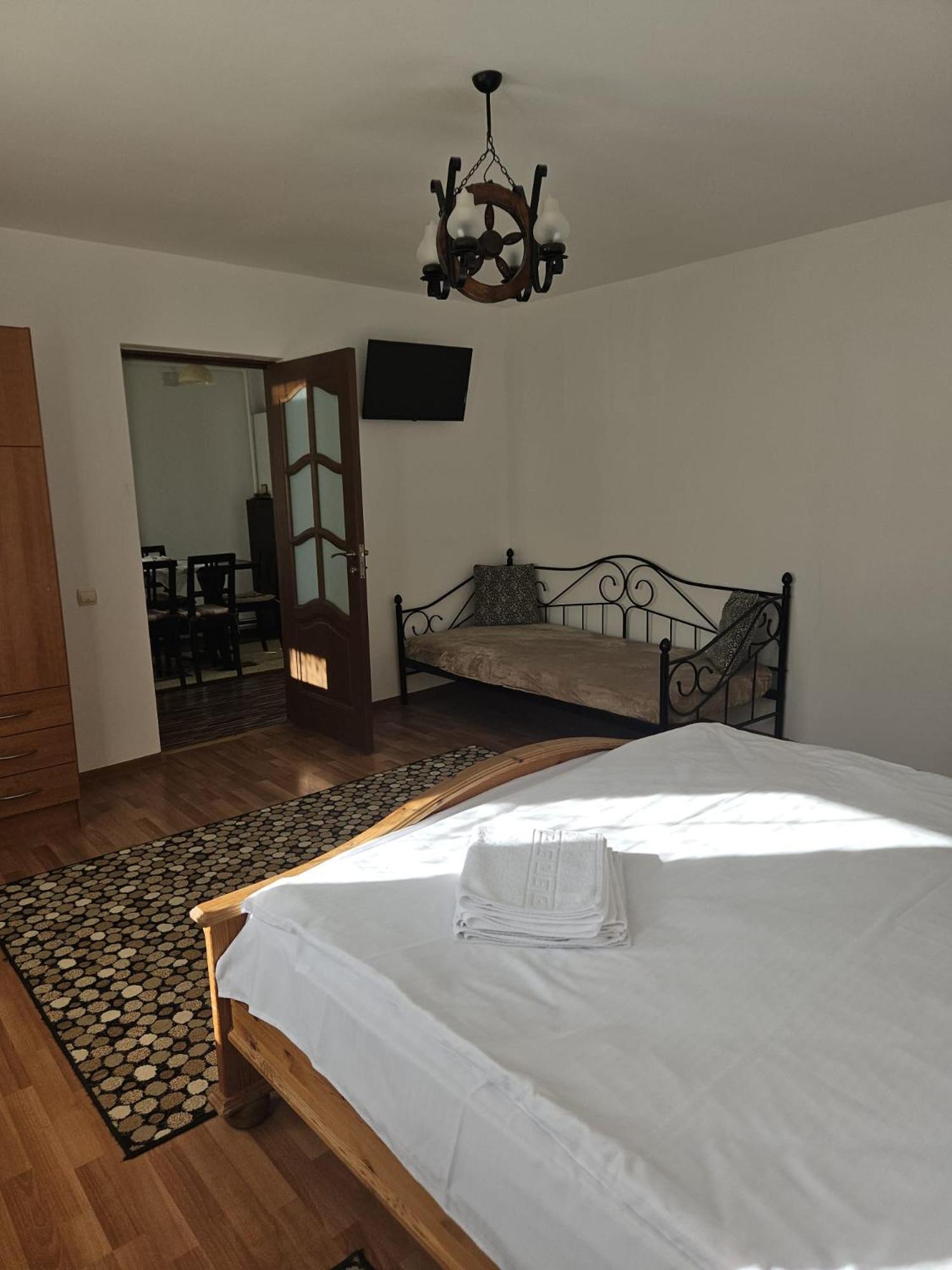 Casa Stely Hotel Rîşnov Kültér fotó